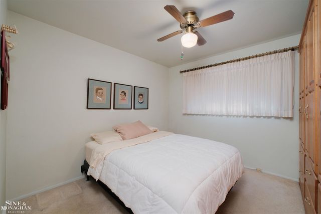 16115 Yew Street, Roseville, MI 48066