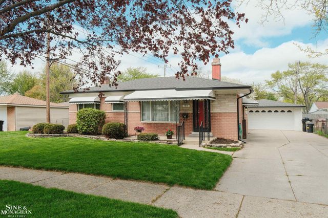 16115 Yew Street, Roseville, MI 48066