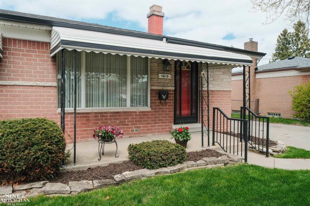 16115 Yew Street, Roseville, MI 48066