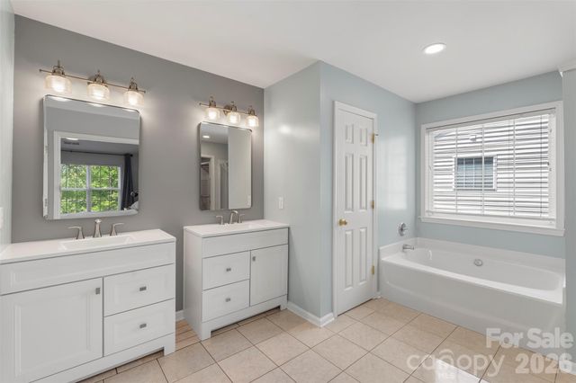 7627 Annbick Lane, Charlotte, NC 28269