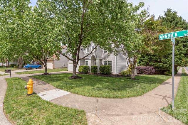 7627 Annbick Lane, Charlotte, NC 28269