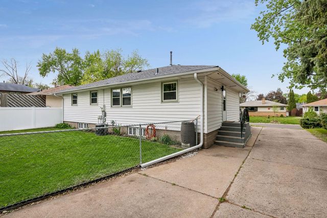 4917 Monroe Street NE, Columbia Heights, MN 55421