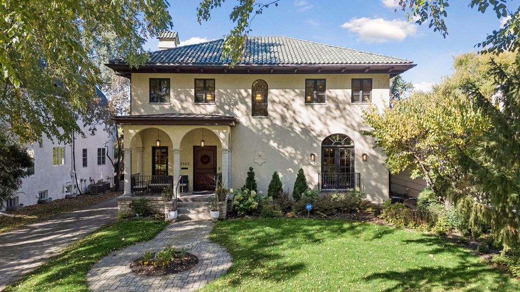 3742 Abbott Avenue S, Minneapolis, MN 55410 — photo 2