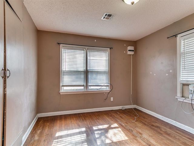 3925 NW 25 Street, Oklahoma City, OK 73107