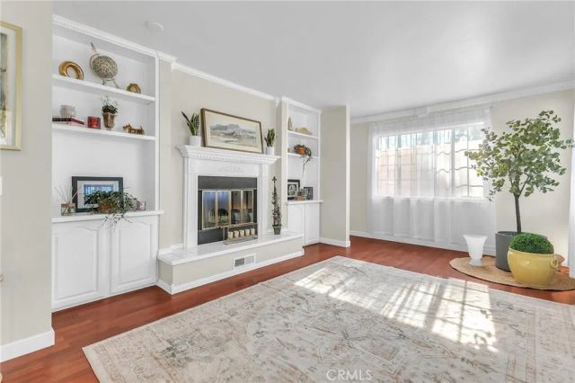 10646 Scott, Whittier, CA 90603