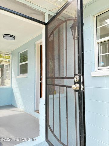 1881 W 4TH Street, Jacksonville, FL 32209