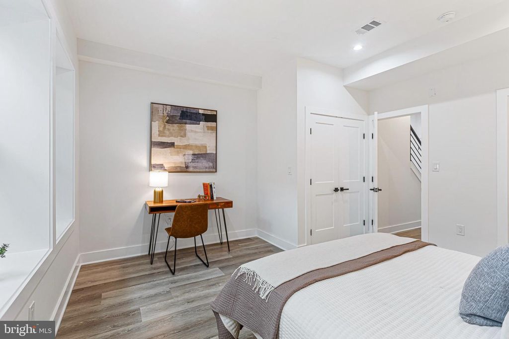 1107 QUEEN ST NE #UNIT 2, Washington, DC 20002