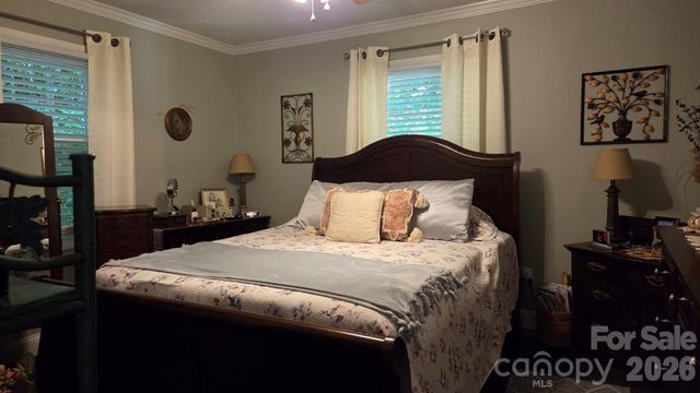 809 Alexander Street, Lincolnton, NC 28092