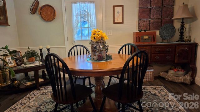 809 Alexander Street, Lincolnton, NC 28092