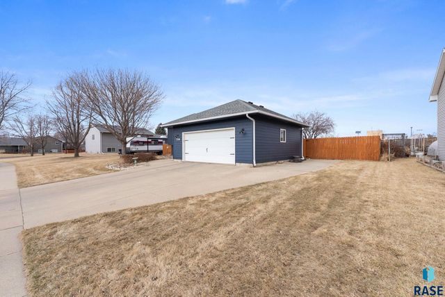 7508 W Alexandra St Street, Sioux Falls, SD 57106
