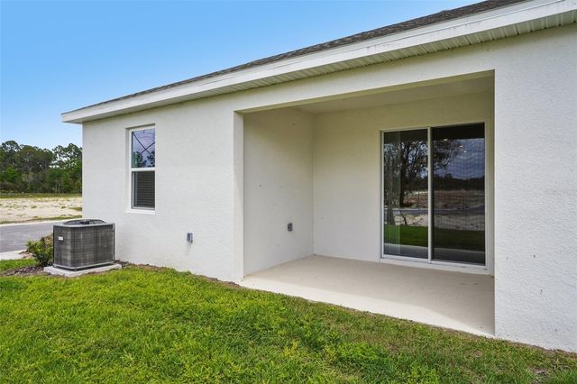 700 FARFIELDS STREET, Deland, FL 32720