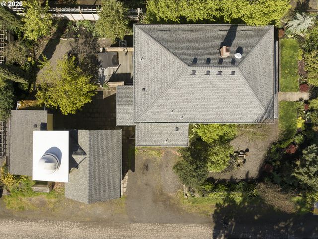 410 W GRANT St, Carlton, OR 97111