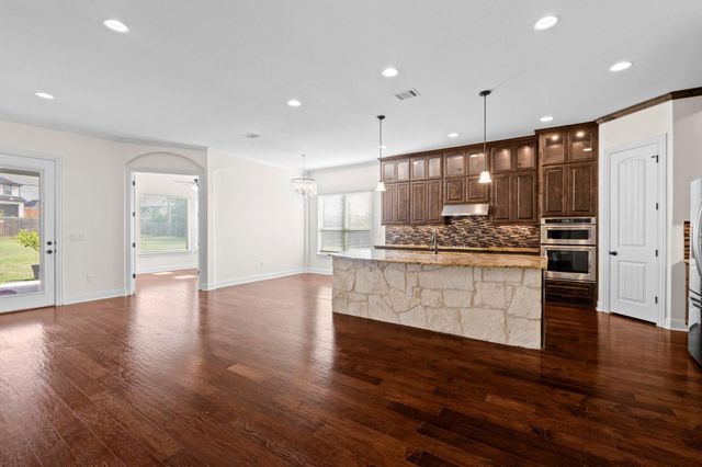 200 TATE LN, Round Rock, TX 78626