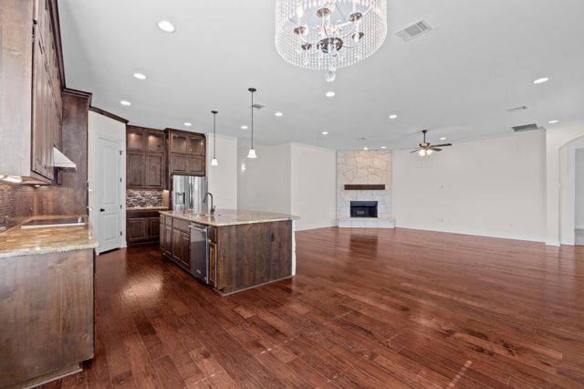 200 TATE LN, Round Rock, TX 78626