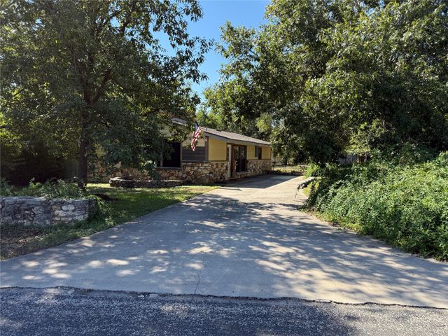 47 Presidio RD, Wimberley, TX 78676