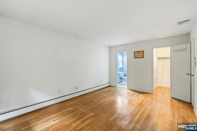 42 Aberdeen Avenue, Wayne, NJ 07470