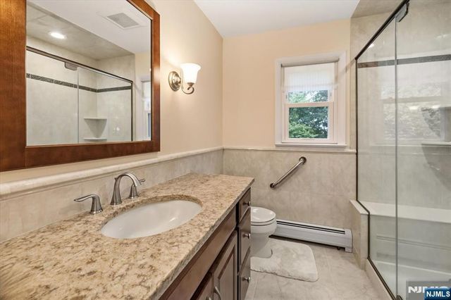 42 Aberdeen Avenue, Wayne, NJ 07470