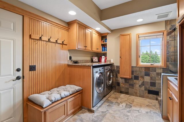 23245 Itasca Avenue N, Forest Lake, MN 55025