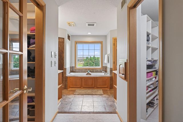 23245 Itasca Avenue N, Forest Lake, MN 55025