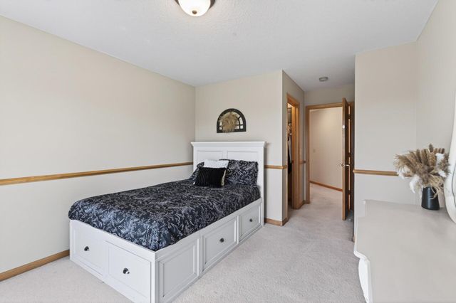 23245 Itasca Avenue N, Forest Lake, MN 55025