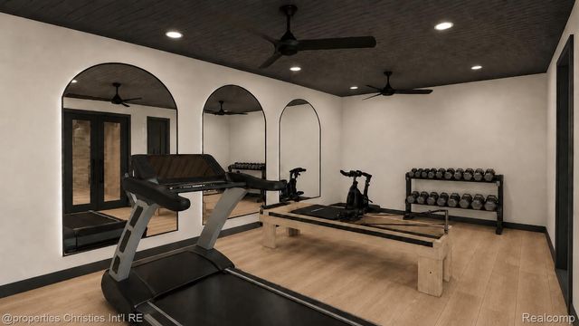 2330 FAIRWAY Drive, Birmingham, MI 48009