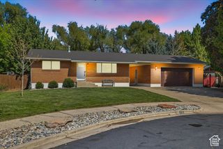 572 E 1950 N, North Ogden, UT 84414
