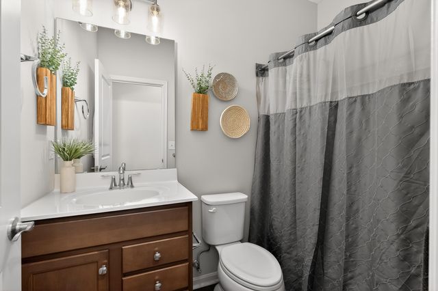 2201 Ridgeline Drive, Hebron, KY 41048