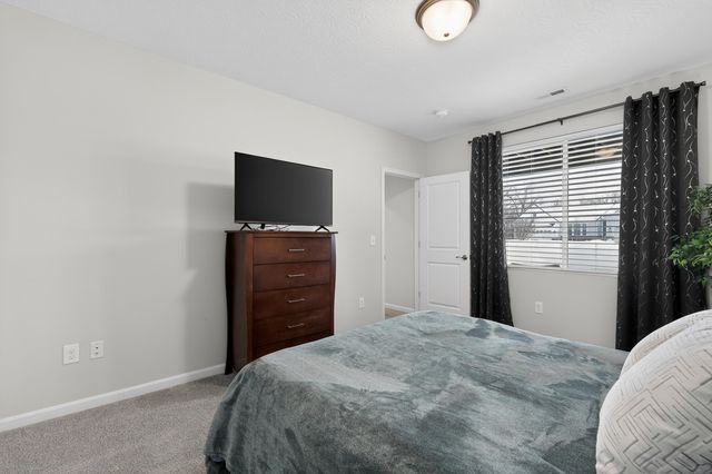 2201 Ridgeline Drive, Hebron, KY 41048