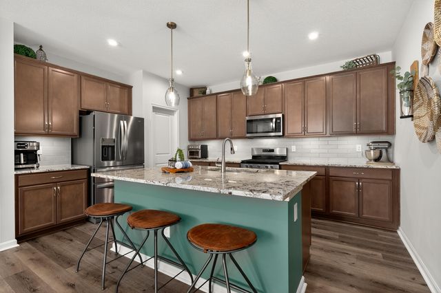 2201 Ridgeline Drive, Hebron, KY 41048