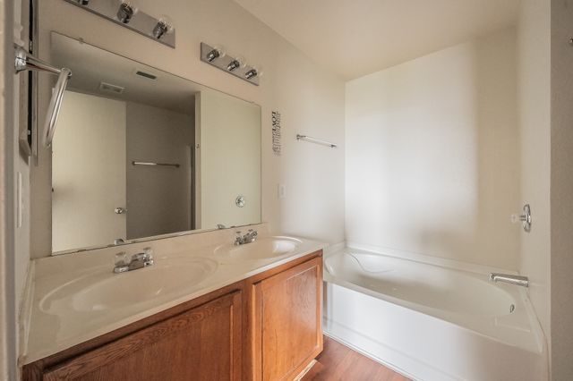 1420 Krista Drive, Burleson, TX 76028