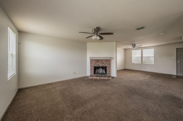 1420 Krista Drive, Burleson, TX 76028