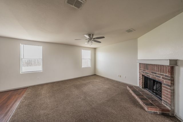 1420 Krista Drive, Burleson, TX 76028