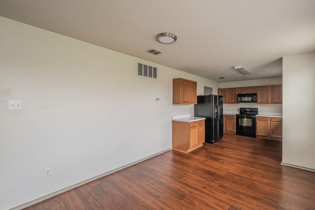 1420 Krista Drive, Burleson, TX 76028