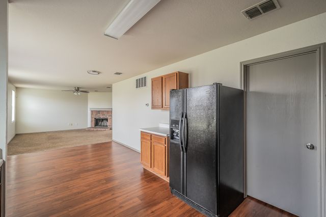 1420 Krista Drive, Burleson, TX 76028