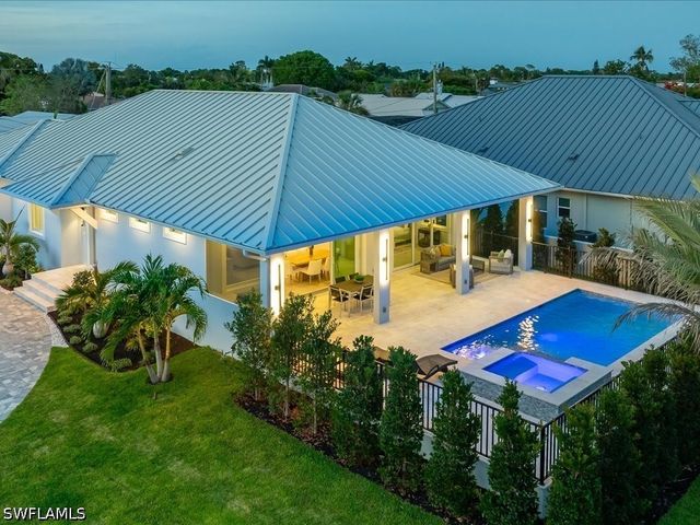 10702 6th ST, Naples, FL 34108