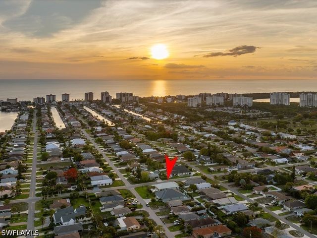 10702 6th ST, Naples, FL 34108