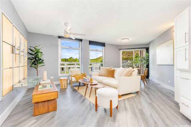 1031 Maunaihi Place 305, Honolulu, HI 96822
