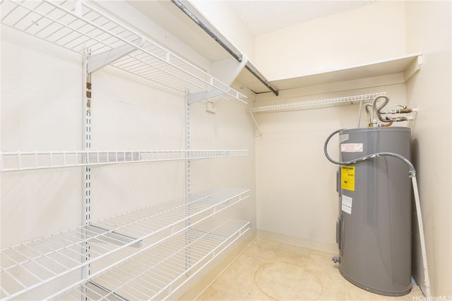 1031 Maunaihi Place 305, Honolulu, HI 96822