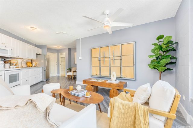 1031 Maunaihi Place 305, Honolulu, HI 96822