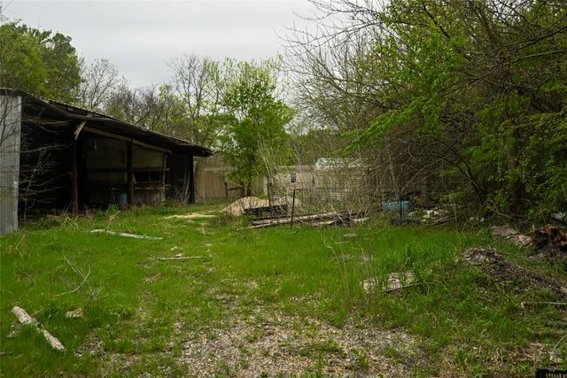 1997 County Road 655, Farmersville, TX 75442