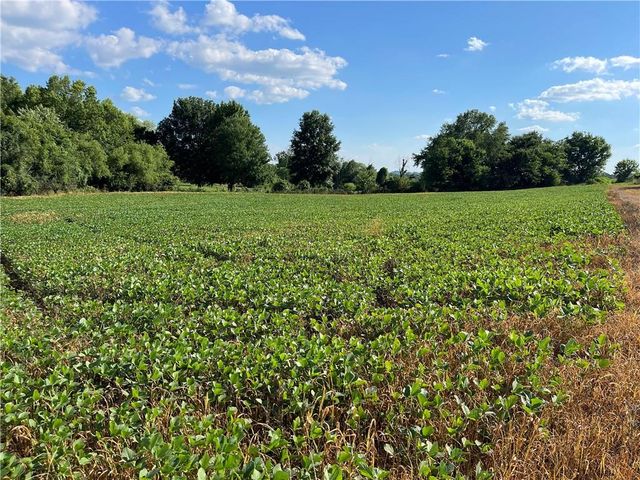 12118 N Highway, Excelsior Springs, MO 64024