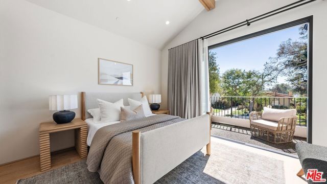 1926 Thayer Avenue, Los Angeles, CA 90025