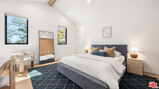 1926 Thayer Avenue, Los Angeles, CA 90025