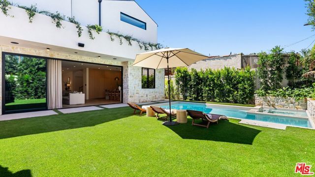 1926 Thayer Avenue, Los Angeles, CA 90025