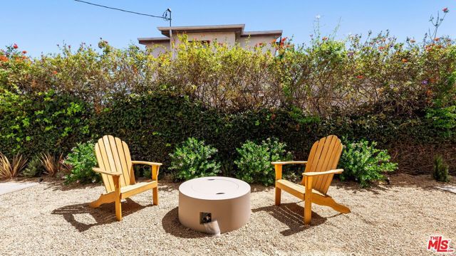 1926 Thayer Avenue, Los Angeles, CA 90025