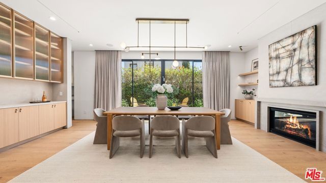 1926 Thayer Avenue, Los Angeles, CA 90025