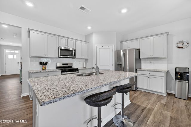 3113 Lochgreen Circle, Leland, NC 28451