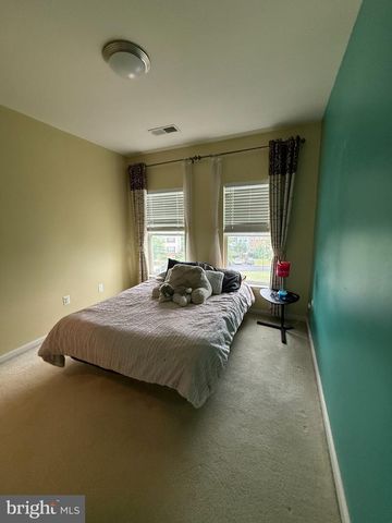 11837 LAKE BALDWIN DR, Bristow, VA 20136