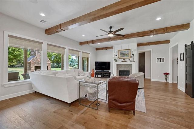 14584 Fox Lair Lane, Edmond, OK 73025