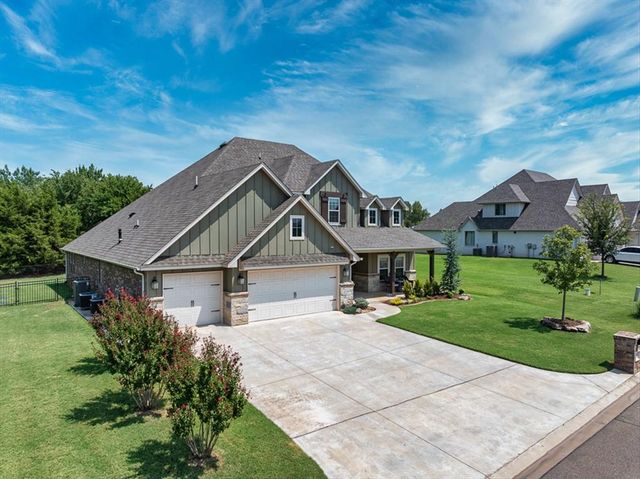 14584 Fox Lair Lane, Edmond, OK 73025